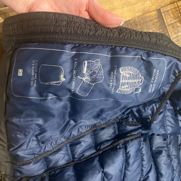 Tommy Hilfiger Natural Down Quilted Packable Puffer Jacket Size CH Small - Picture 10 of 15
